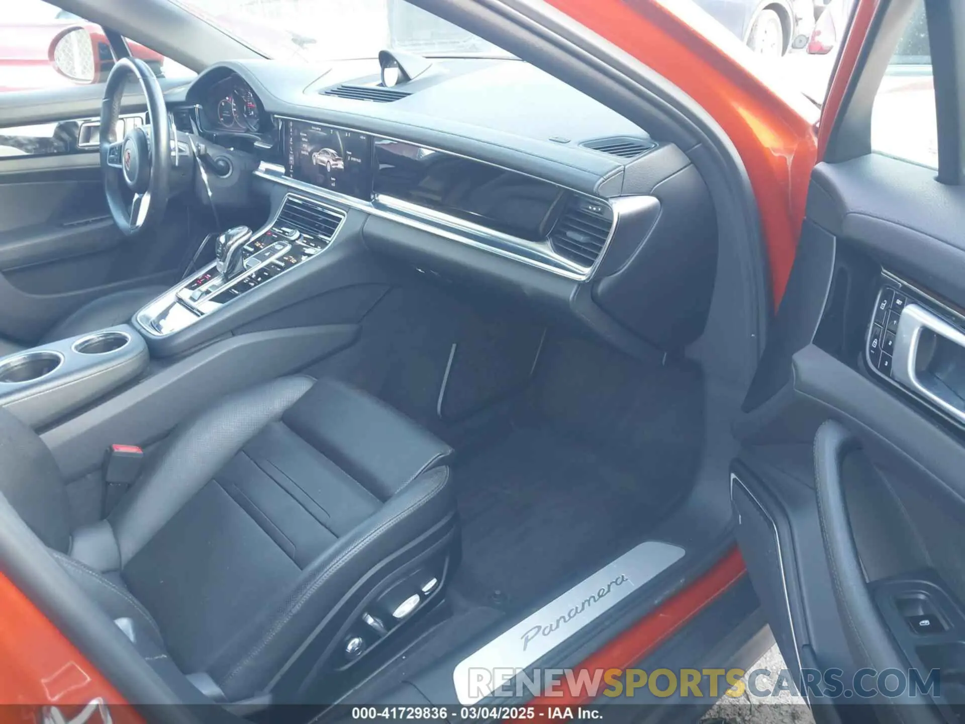 5 Photograph of a damaged car WP0AA2A72LL102430 PORSCHE PANAMERA 2020
