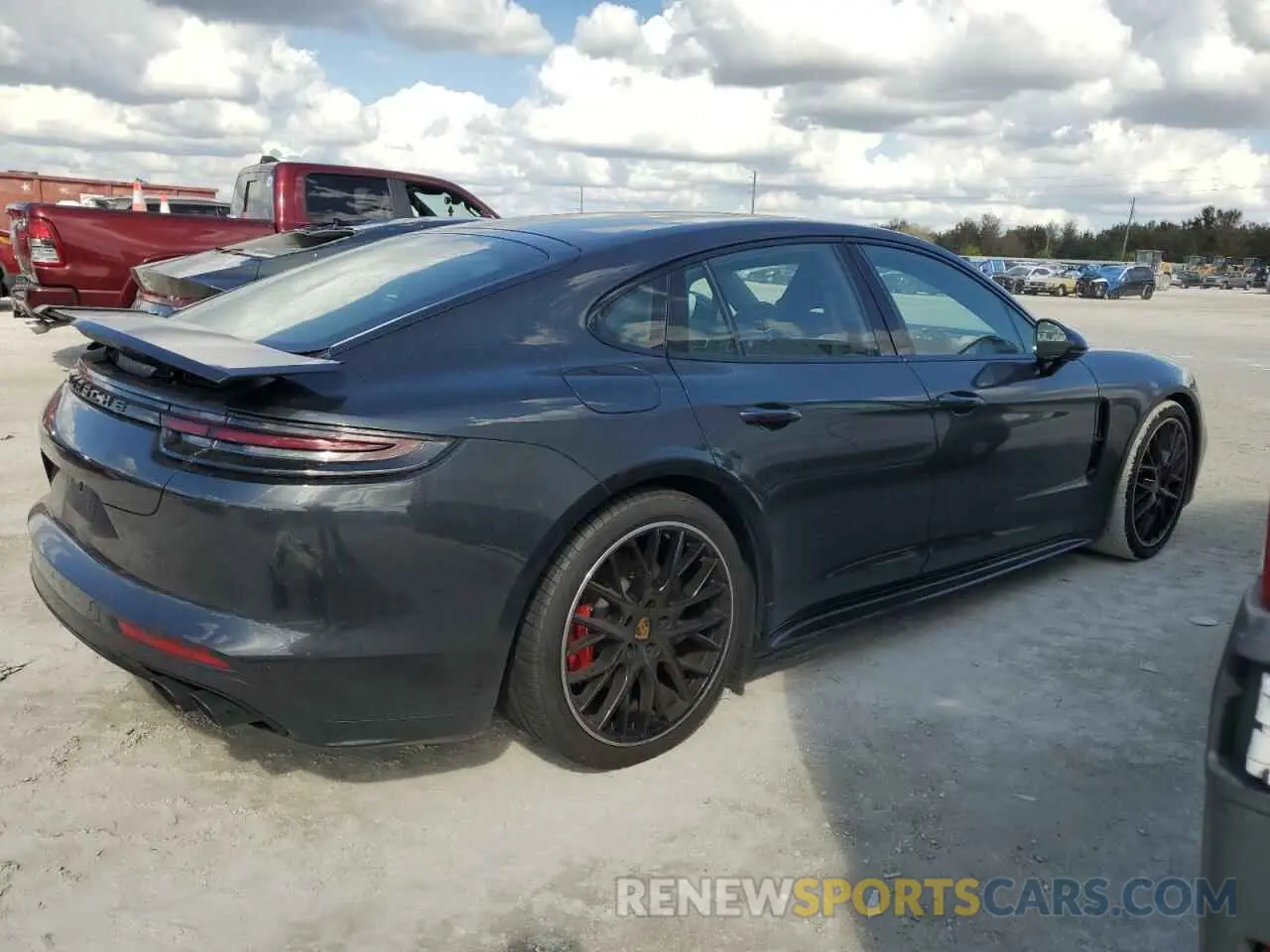 3 Фотография поврежденного автомобиля WP0AG2A73LL145429 PORSCHE PANAMERA 2020