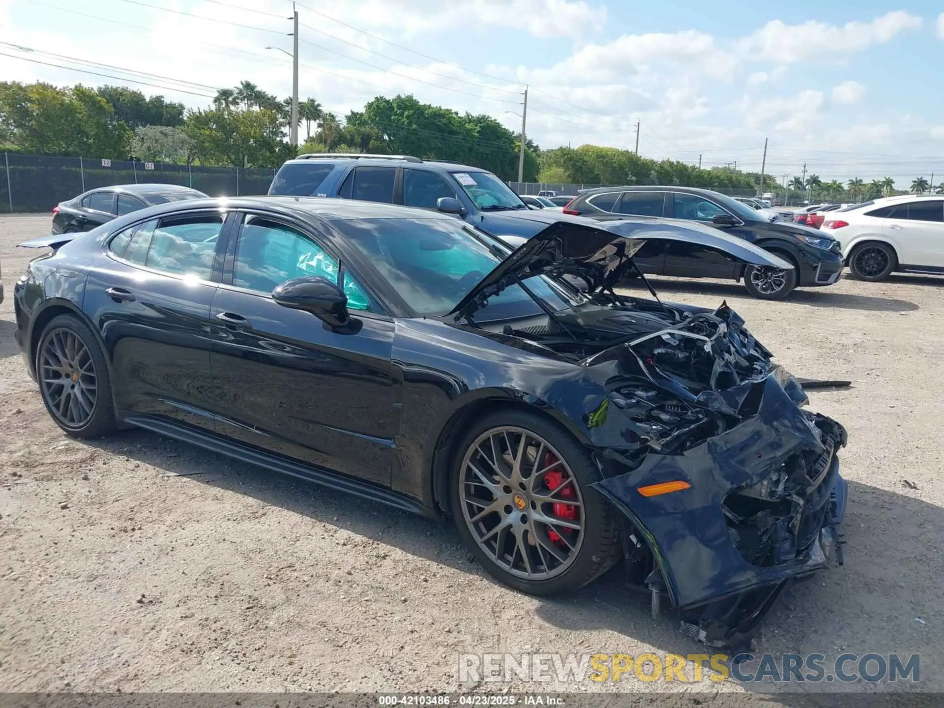 1 Photograph of a damaged car WP0AG2A74ML147997 PORSCHE PANAMERA 2021