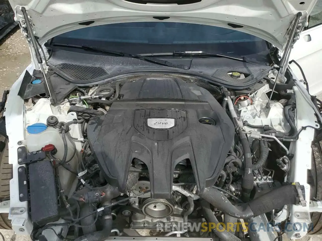 11 Photograph of a damaged car WP0AJ2A72ML112876 PORSCHE PANAMERA 2021