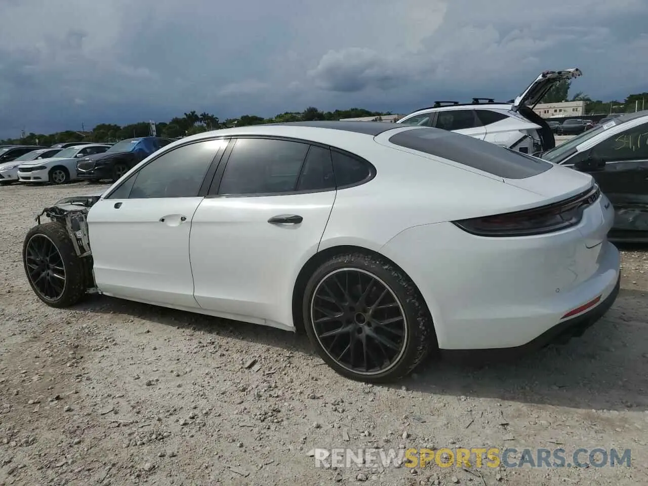 2 Photograph of a damaged car WP0AJ2A72ML112876 PORSCHE PANAMERA 2021