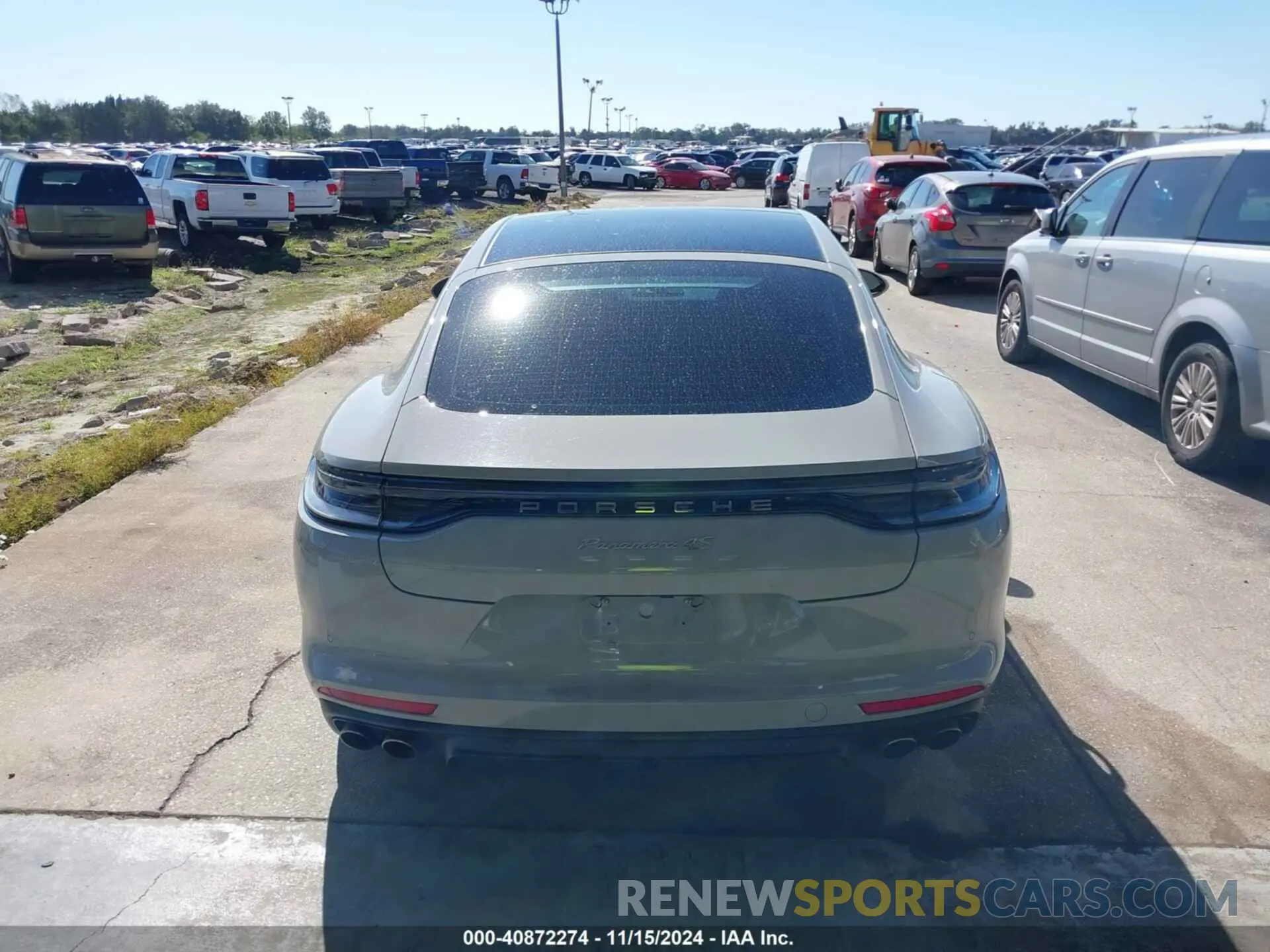 17 Фотография поврежденного автомобиля WP0AB2A73NL130222 PORSCHE PANAMERA 2022