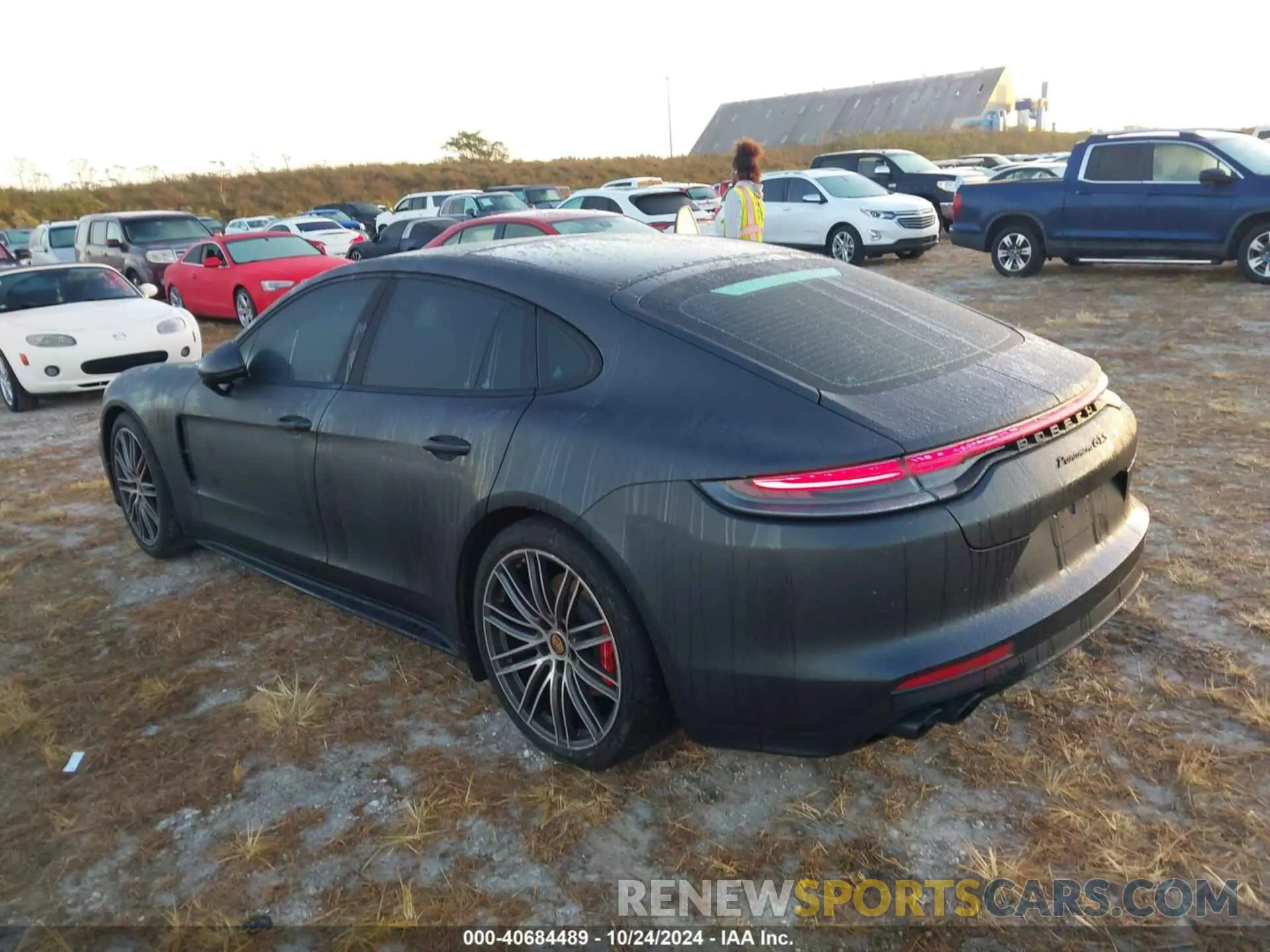 3 Photograph of a damaged car WP0AG2A76NL135044 PORSCHE PANAMERA 2022
