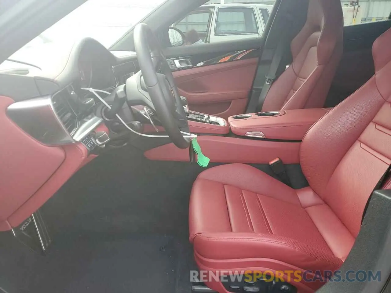 7 Photograph of a damaged car WP0AB2A70PL130052 PORSCHE PANAMERA 2023