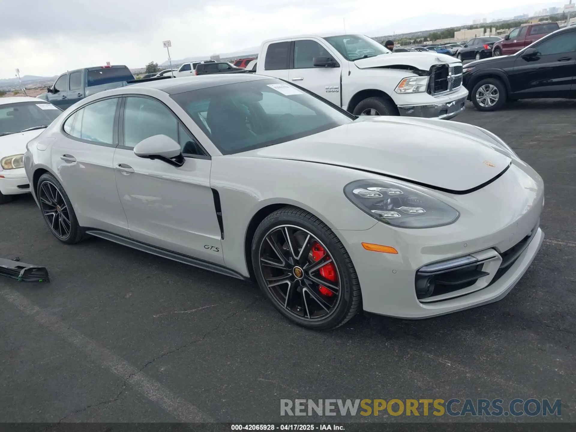 1 Фотография поврежденного автомобиля WP0AG2A71PL135536 PORSCHE PANAMERA 2023