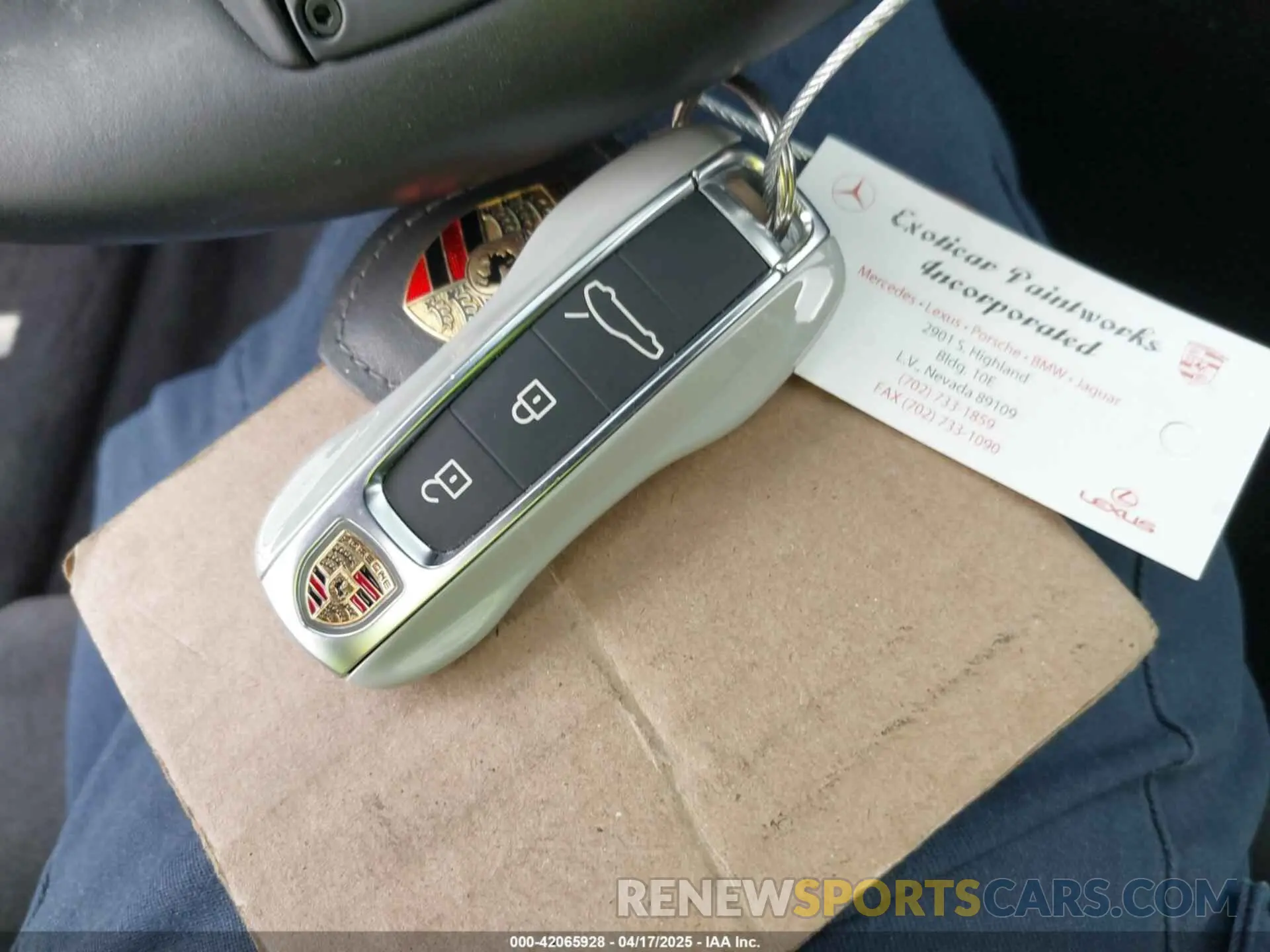 11 Фотография поврежденного автомобиля WP0AG2A71PL135536 PORSCHE PANAMERA 2023