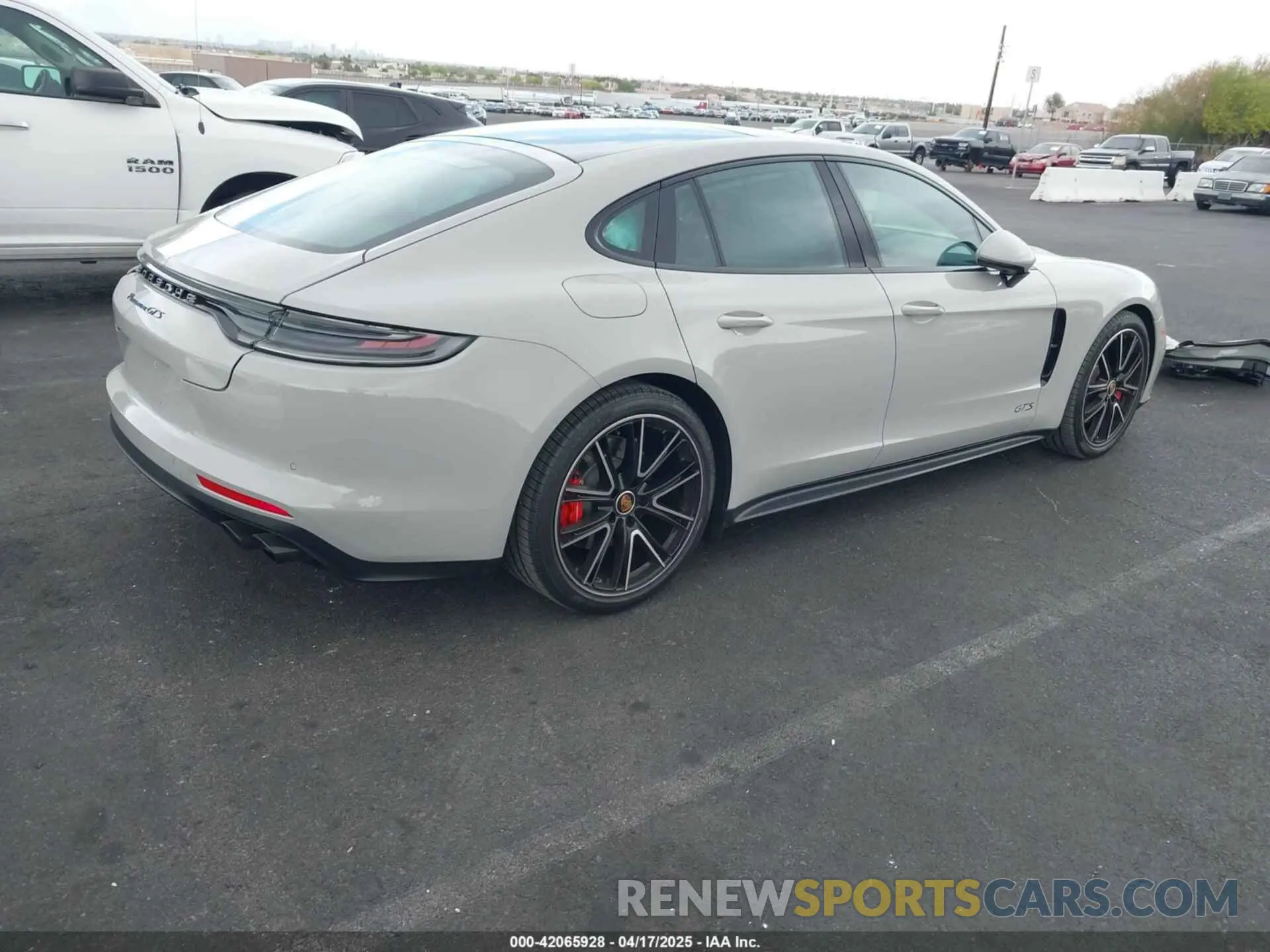 4 Фотография поврежденного автомобиля WP0AG2A71PL135536 PORSCHE PANAMERA 2023