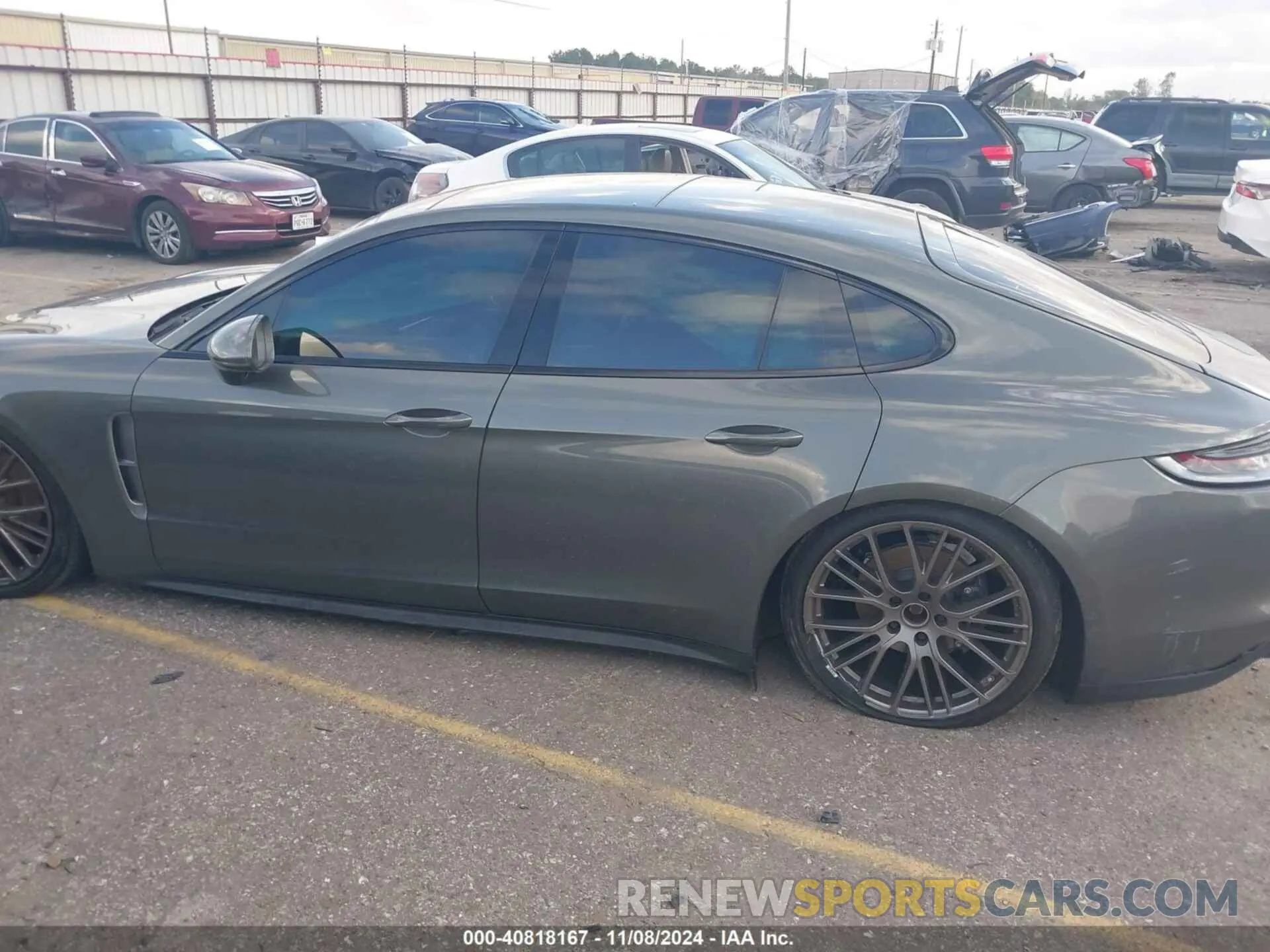 14 Photograph of a damaged car WP0AJ2A72PL101140 PORSCHE PANAMERA 2023