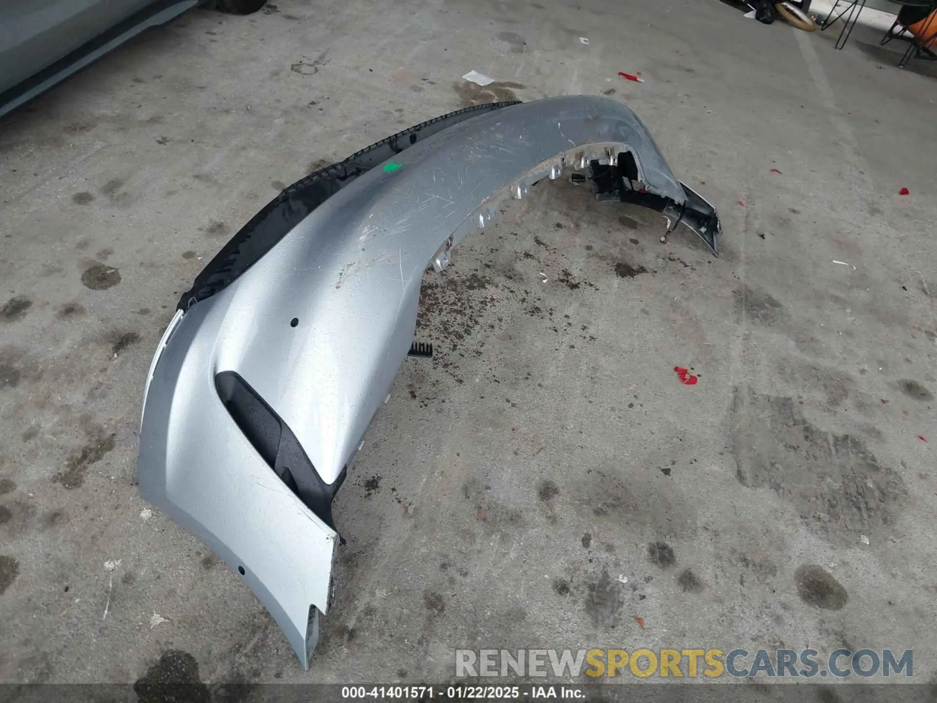 12 Photograph of a damaged car WP0AB2Y12LSA52670 PORSCHE TAYCAN 2020