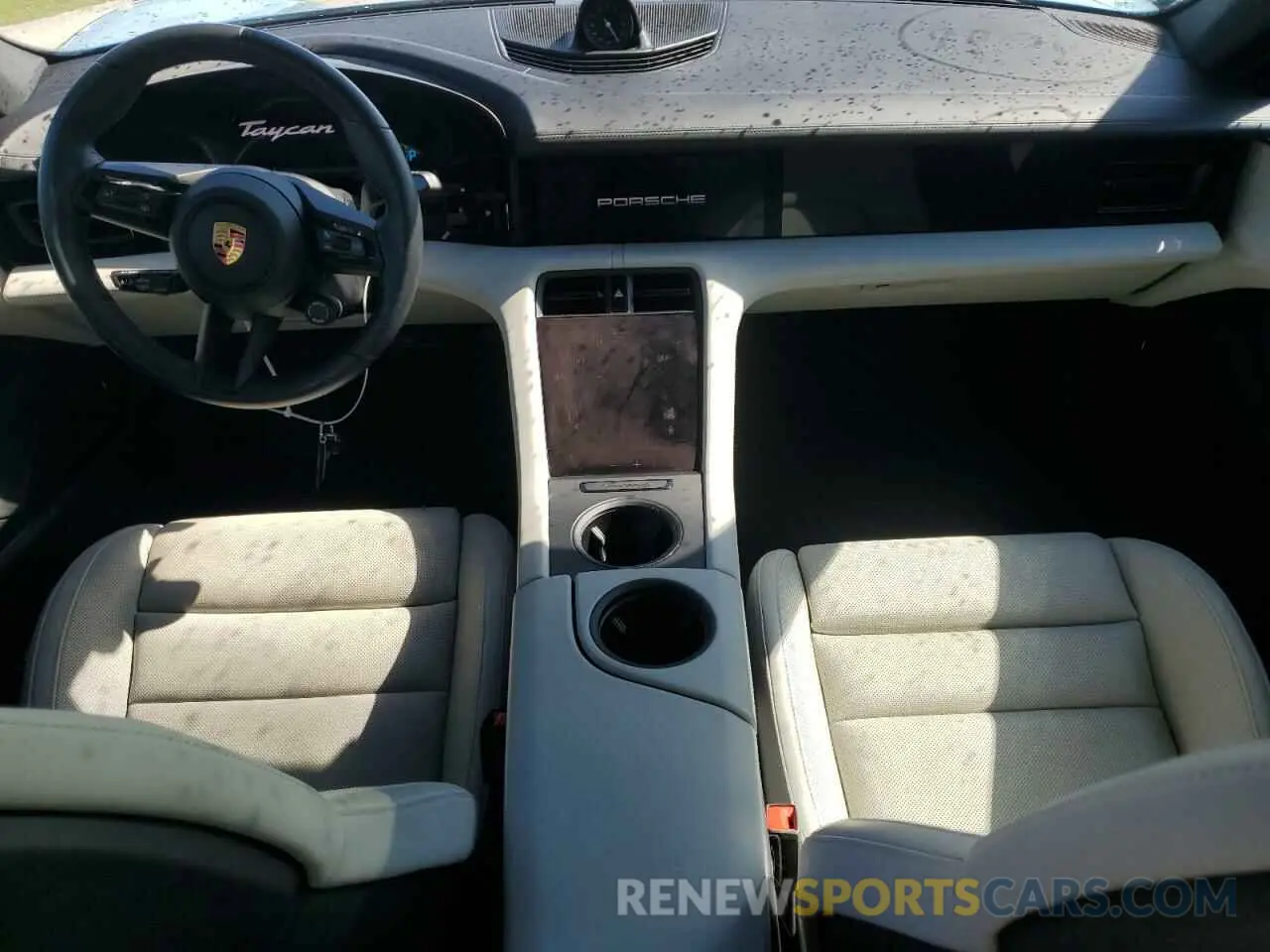 8 Photograph of a damaged car WP0AB2Y13LSA51883 PORSCHE TAYCAN 2020