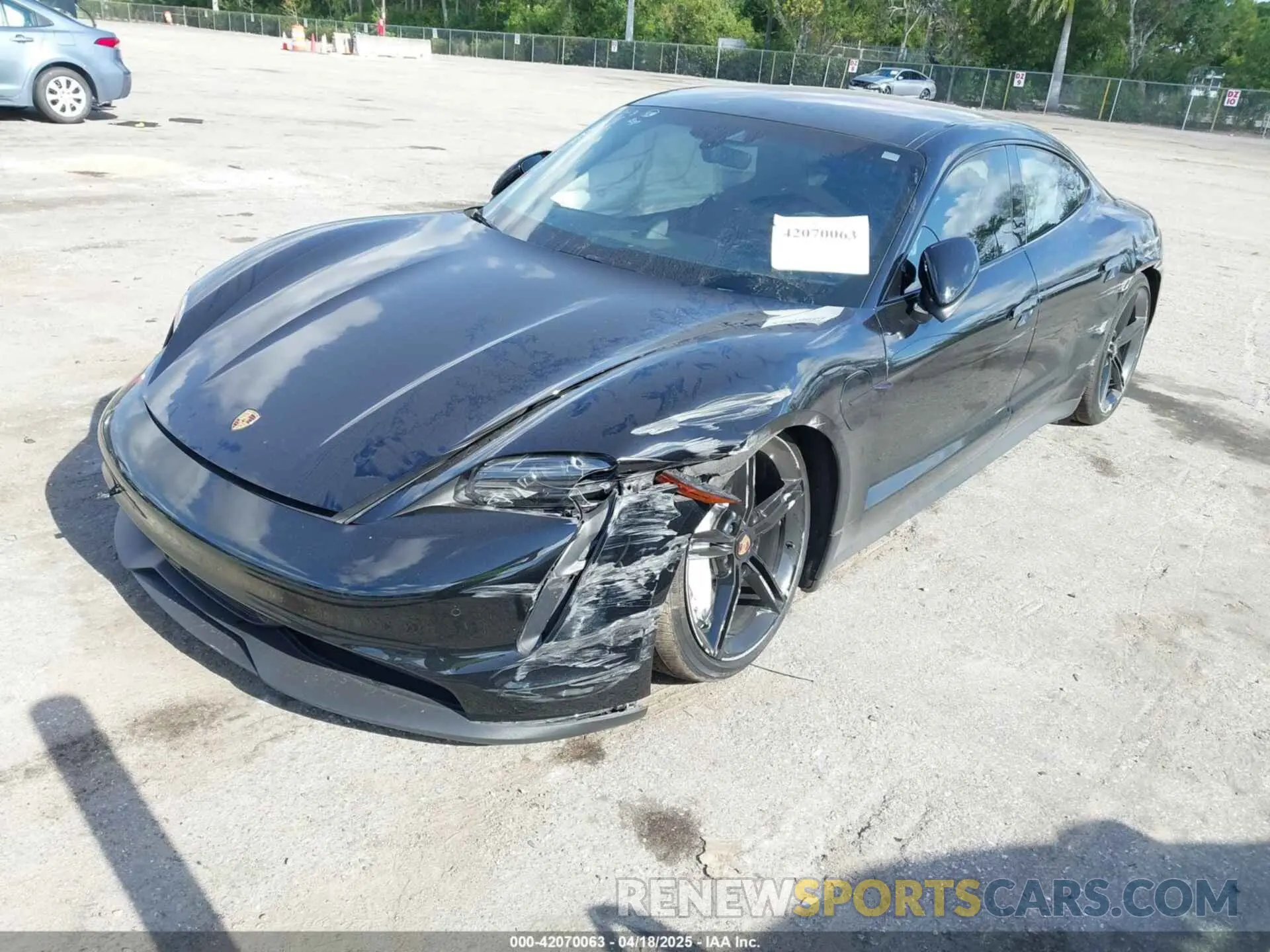 6 Фотография поврежденного автомобиля WP0AB2Y18LSA50468 PORSCHE TAYCAN 2020