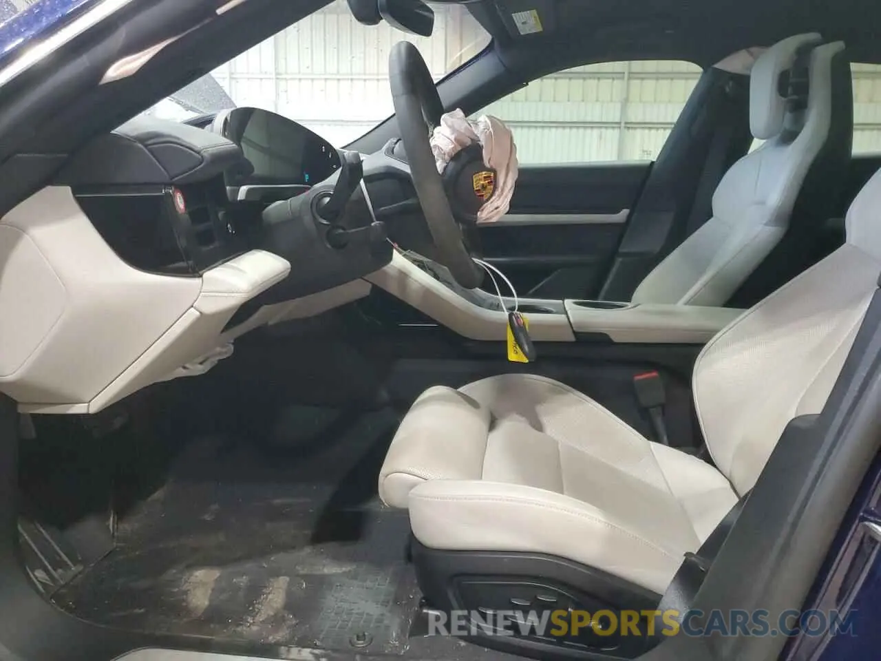 7 Photograph of a damaged car WP0AB2Y1XLSA53565 PORSCHE TAYCAN 2020