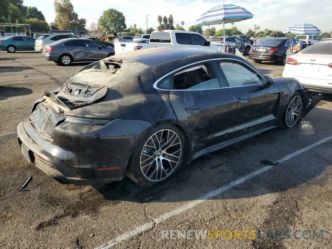 3 Photograph of a damaged car WP0AC2Y14LSA72237 PORSCHE TAYCAN 2020