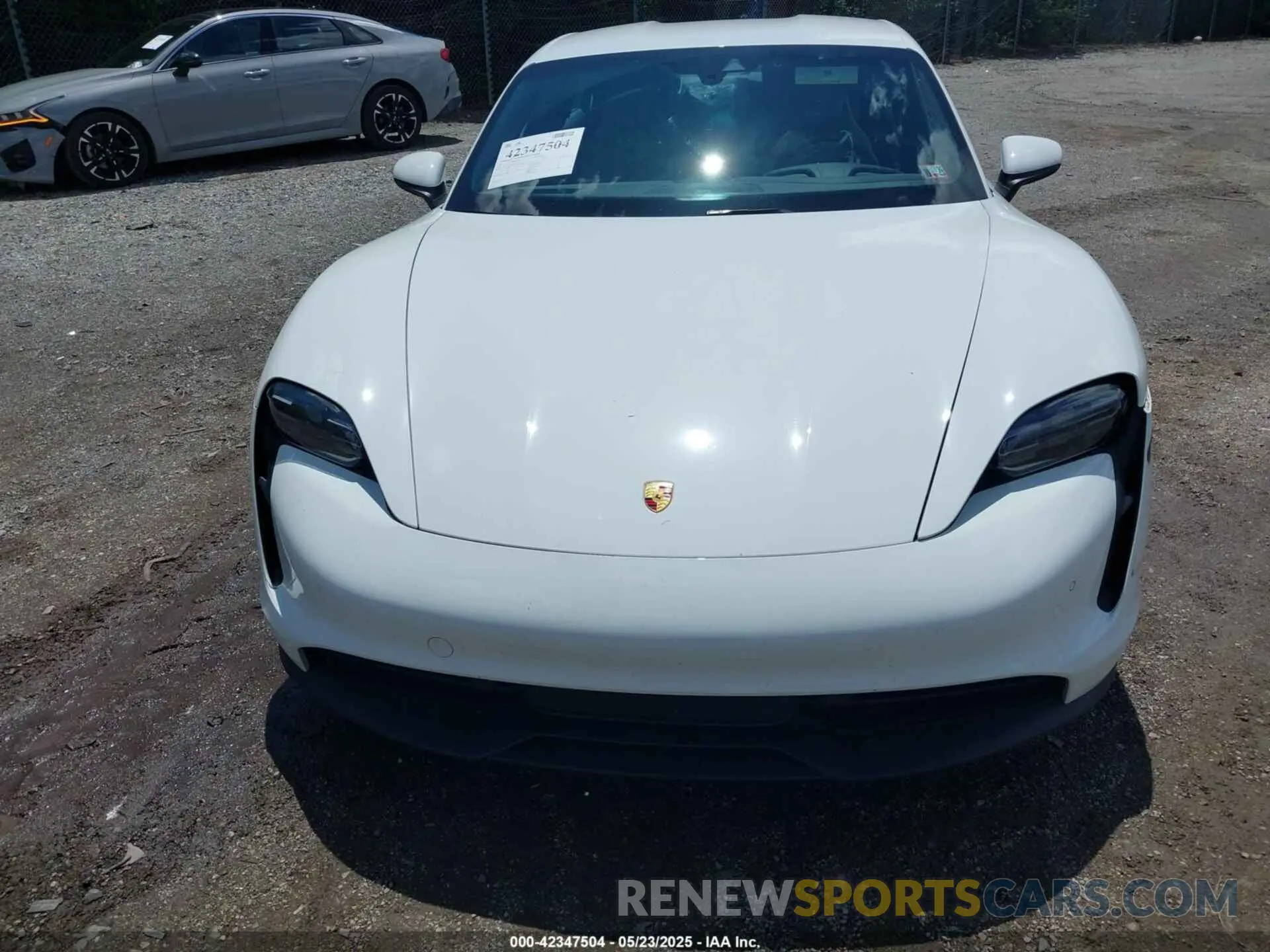 10 Photograph of a damaged car WP0AA2Y16MSA16176 PORSCHE TAYCAN 2021