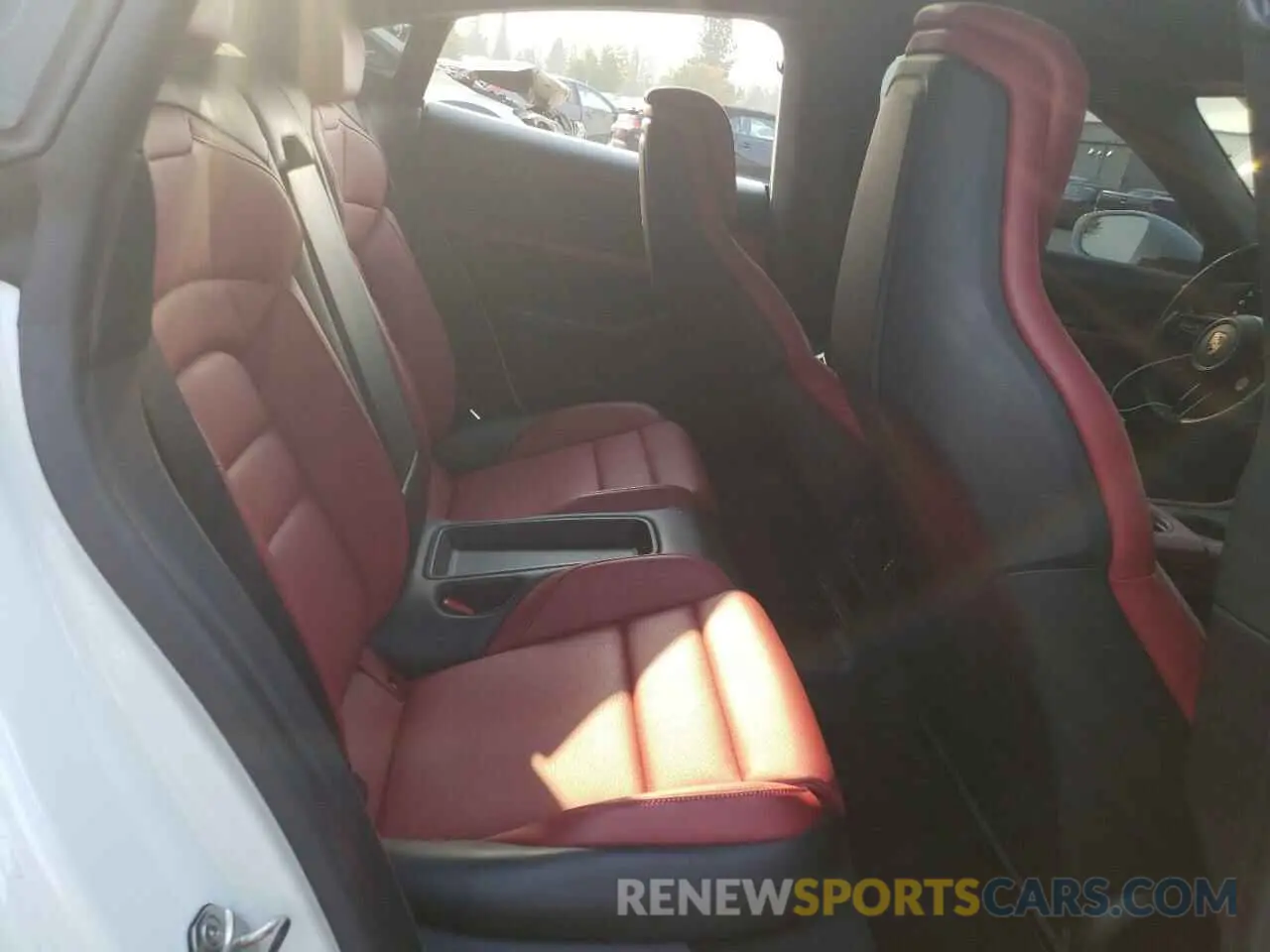 10 Фотография поврежденного автомобиля WP0AA2Y17MSA16980 PORSCHE TAYCAN 2021