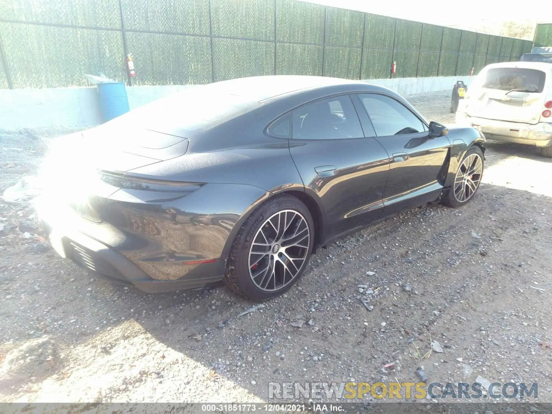 4 Фотография поврежденного автомобиля WP0AB2Y18MSA43232 PORSCHE TAYCAN 2021