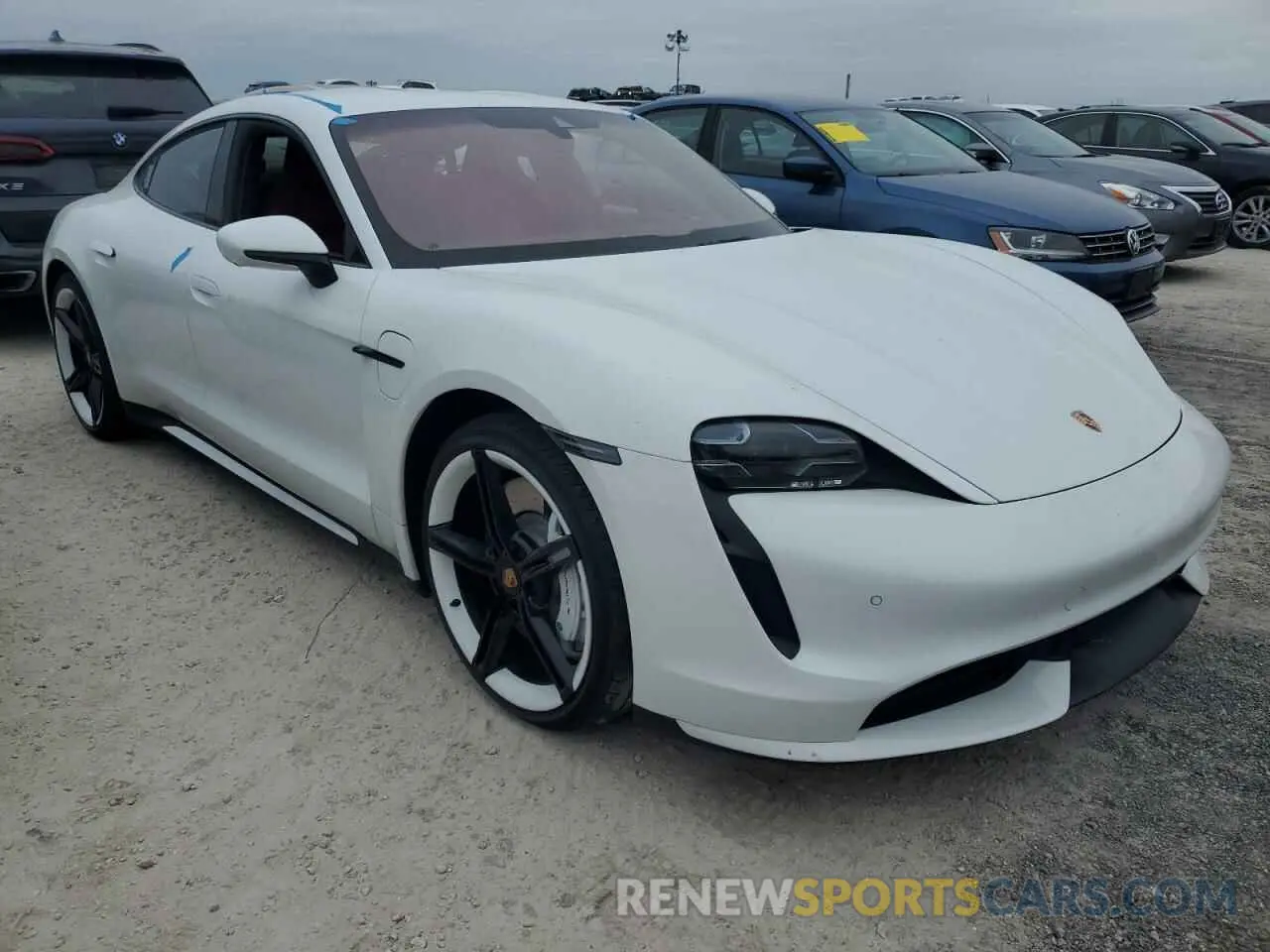 4 Photograph of a damaged car WP0AC2Y14MSA62471 PORSCHE TAYCAN 2021