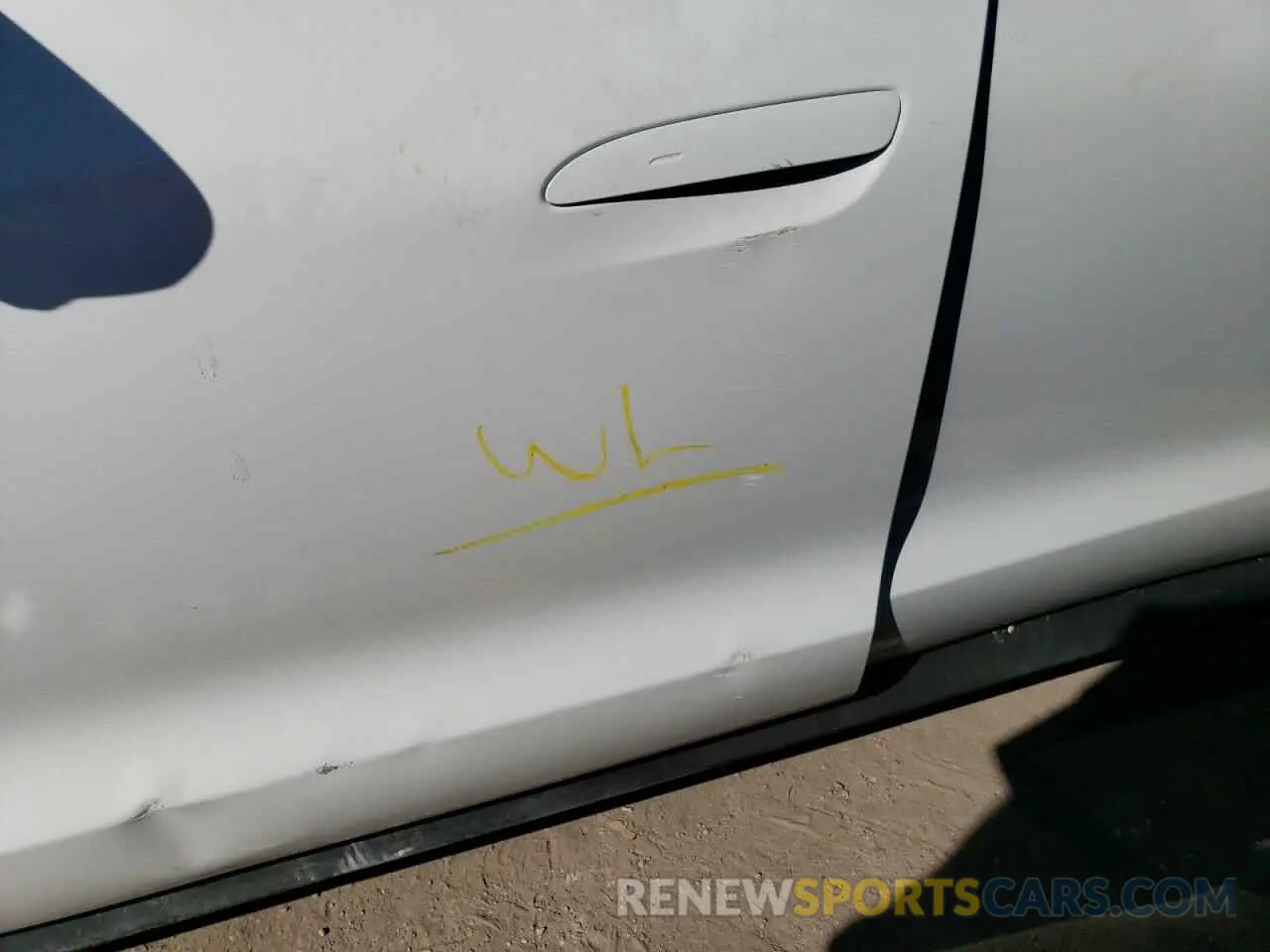 9 Photograph of a damaged car WP0AA2Y10NSA17101 PORSCHE TAYCAN 2022