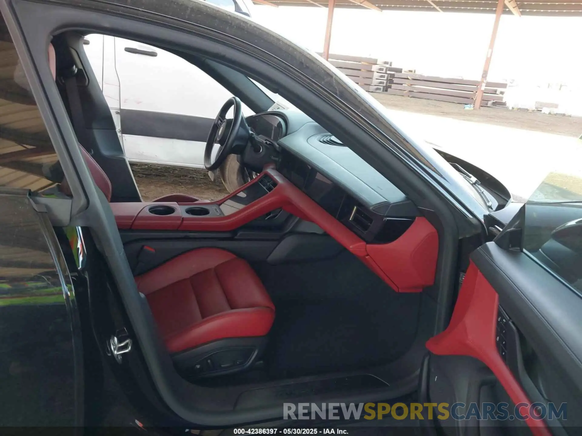 5 Фотография поврежденного автомобиля WP0AB2Y16RSA35802 PORSCHE TAYCAN 2024