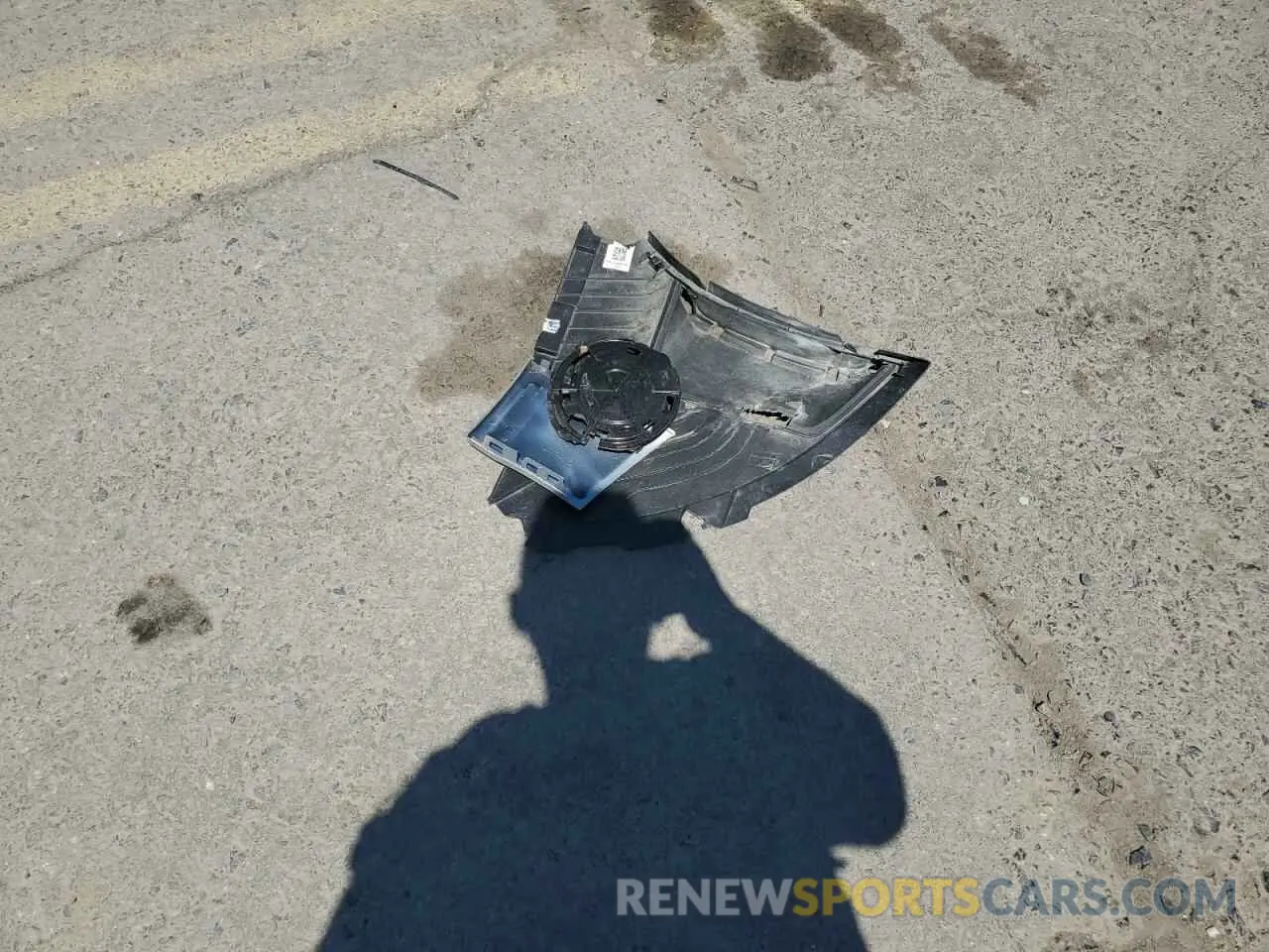 12 Photograph of a damaged car WP0AA2Y11SSA09777 PORSCHE TAYCAN 2025