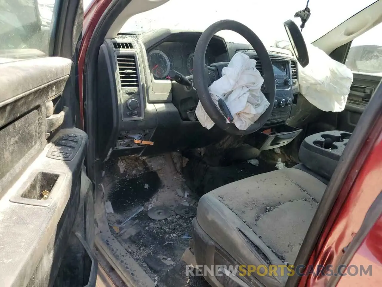 8 Photograph of a damaged car 1C6RR6FG0KS733202 RAM 1500 2019