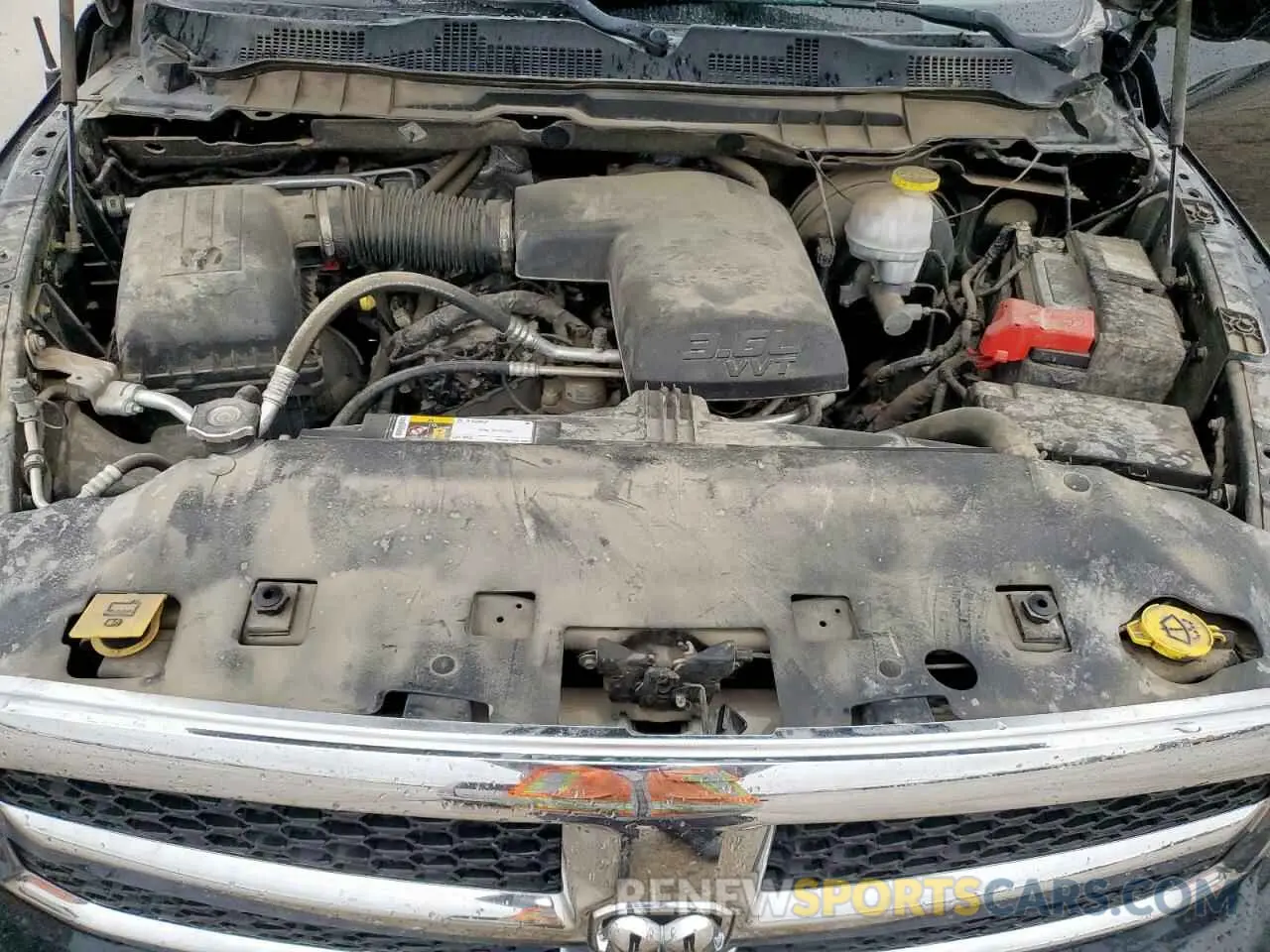 11 Photograph of a damaged car 1C6RR6FG2KS613269 RAM 1500 2019