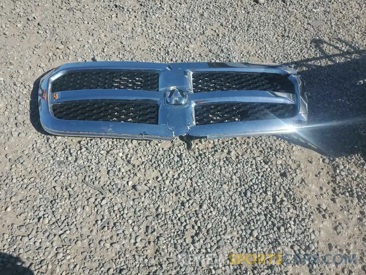 14 Фотография поврежденного автомобиля 1C6RR6FG6KS516074 RAM 1500 2019