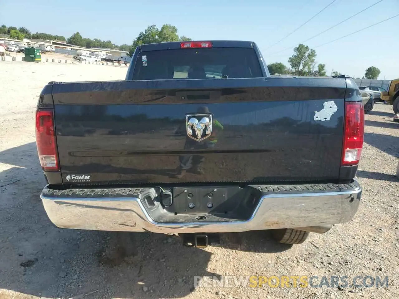 6 Фотография поврежденного автомобиля 1C6RR6FG6KS686127 RAM 1500 2019