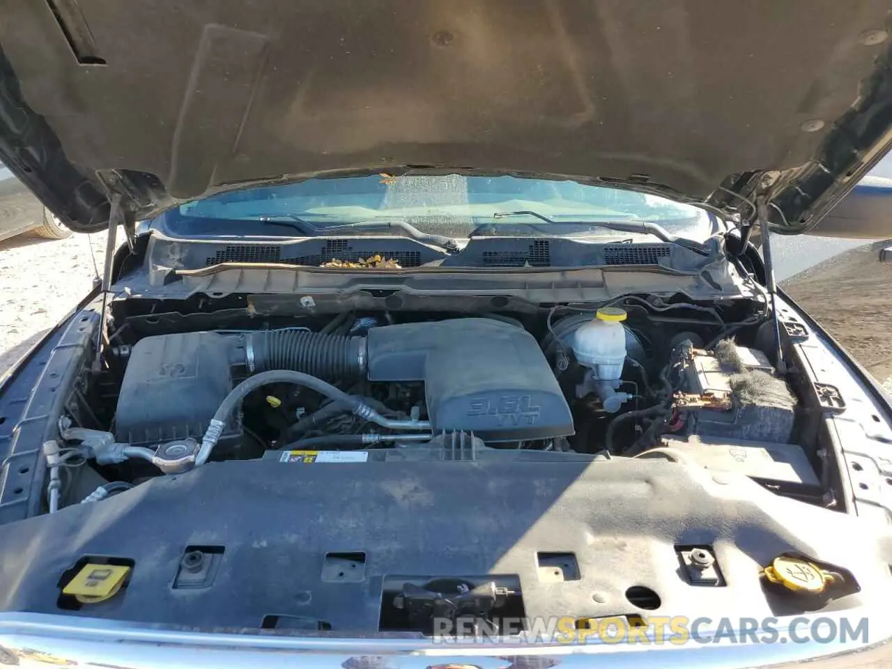 11 Photograph of a damaged car 1C6RR6FG7KS546460 RAM 1500 2019