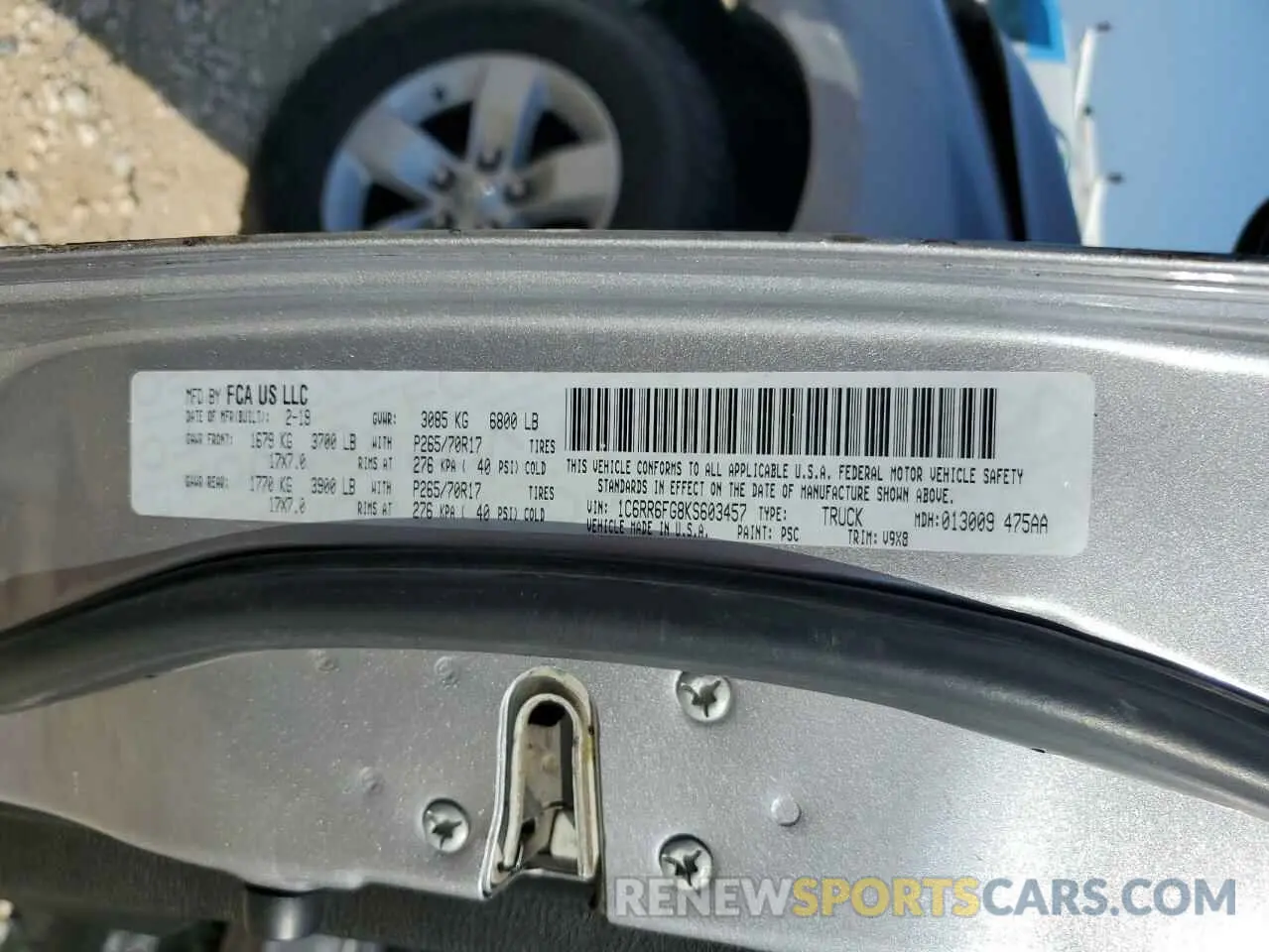 13 Фотография поврежденного автомобиля 1C6RR6FG8KS603457 RAM 1500 2019