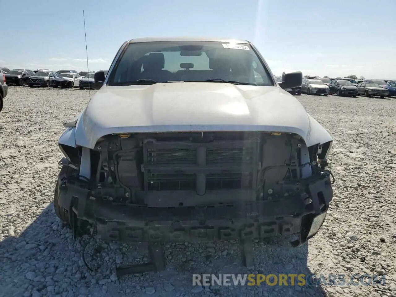 5 Photograph of a damaged car 1C6RR6FG9KS589147 RAM 1500 2019