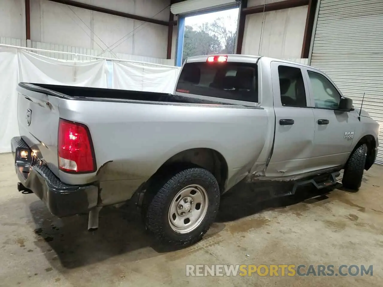 3 Photograph of a damaged car 1C6RR6FGXKS733935 RAM 1500 2019