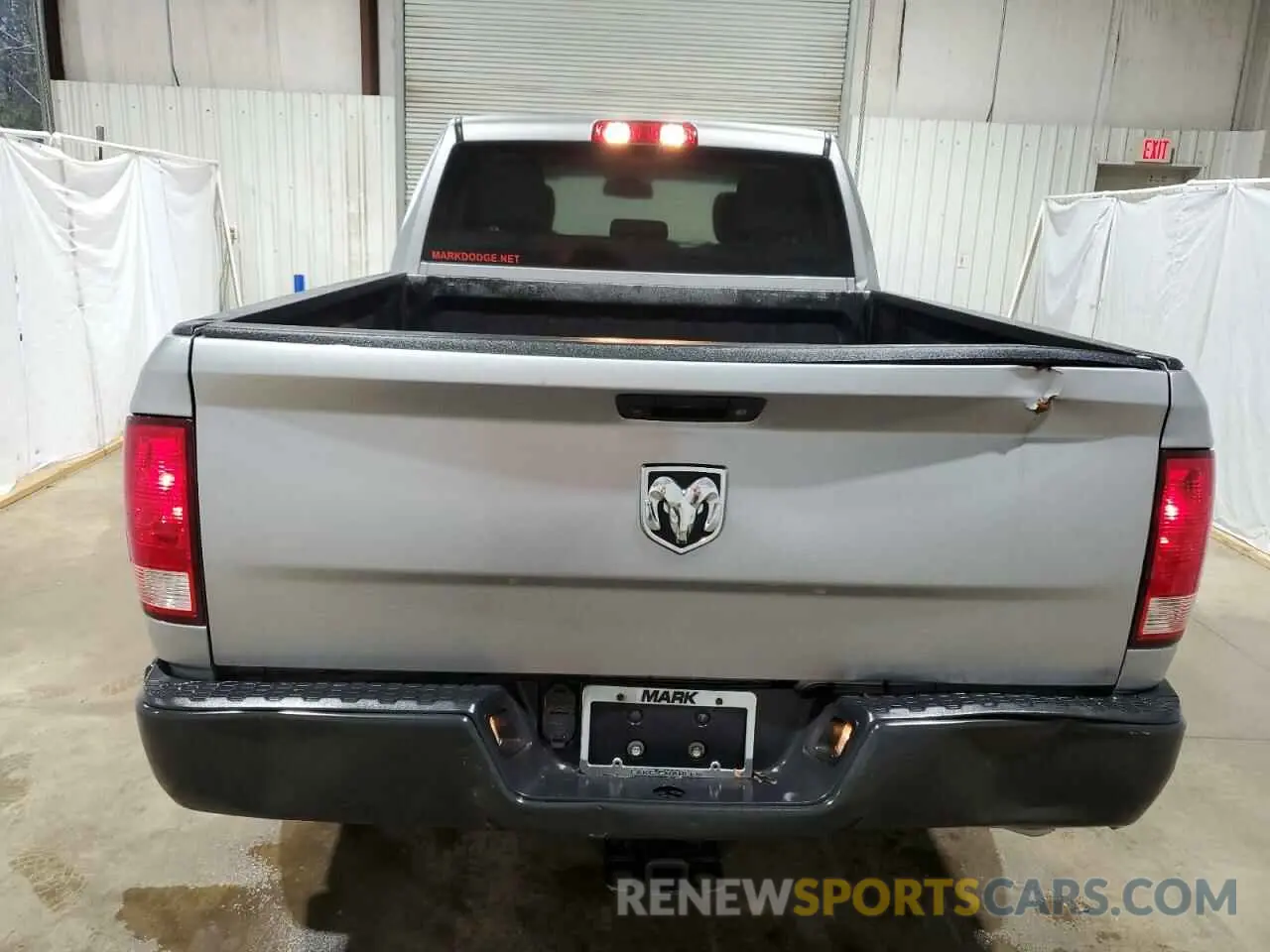 6 Photograph of a damaged car 1C6RR6FGXKS733935 RAM 1500 2019