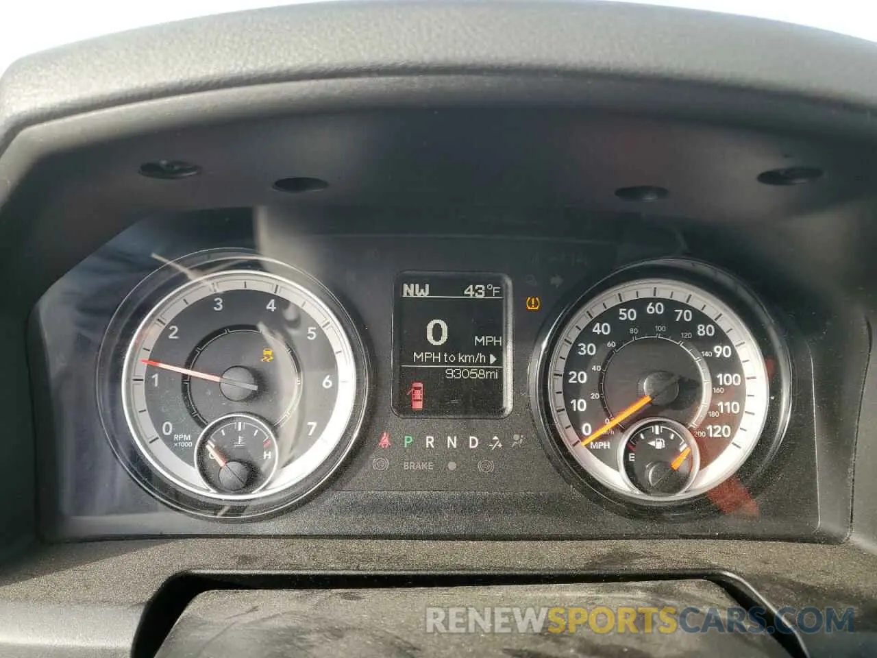 9 Photograph of a damaged car 1C6RR6FT0KS742060 RAM 1500 2019