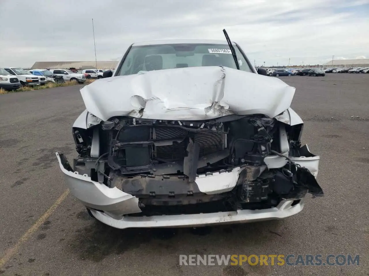 5 Photograph of a damaged car 1C6RR6FT3KS546291 RAM 1500 2019