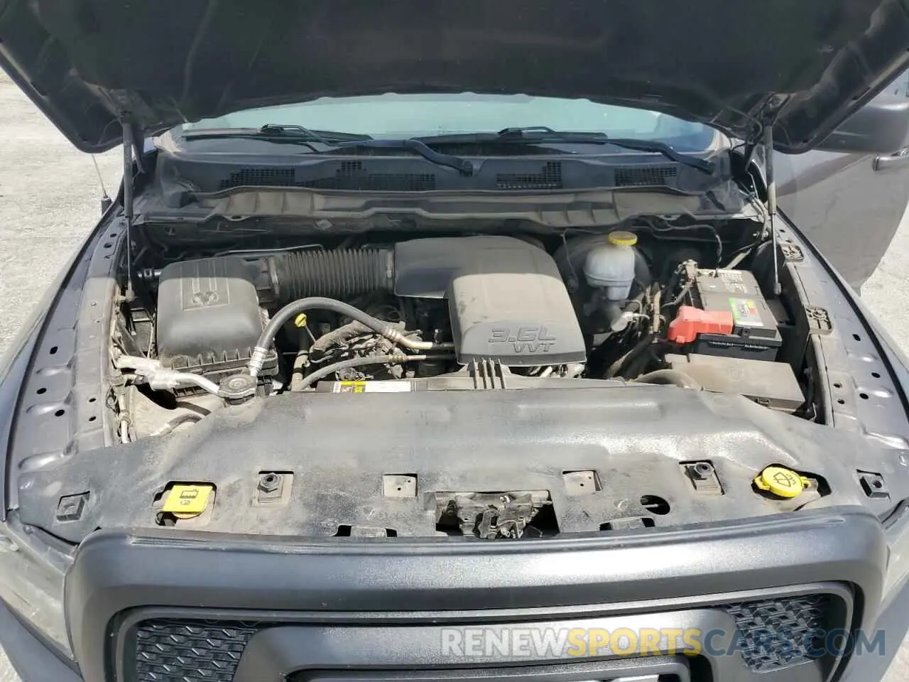 12 Photograph of a damaged car 1C6RR6GG6KS670928 RAM 1500 2019