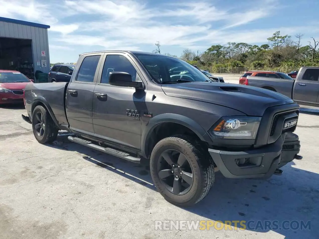 4 Photograph of a damaged car 1C6RR6GTXKS724261 RAM 1500 2019