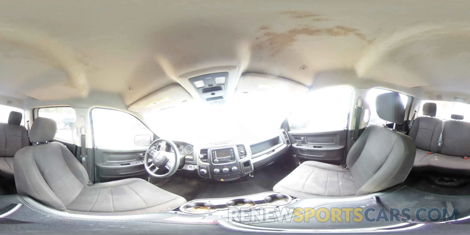 15 Photograph of a damaged car 1C6RR6KT4KS637916 RAM 1500 2019