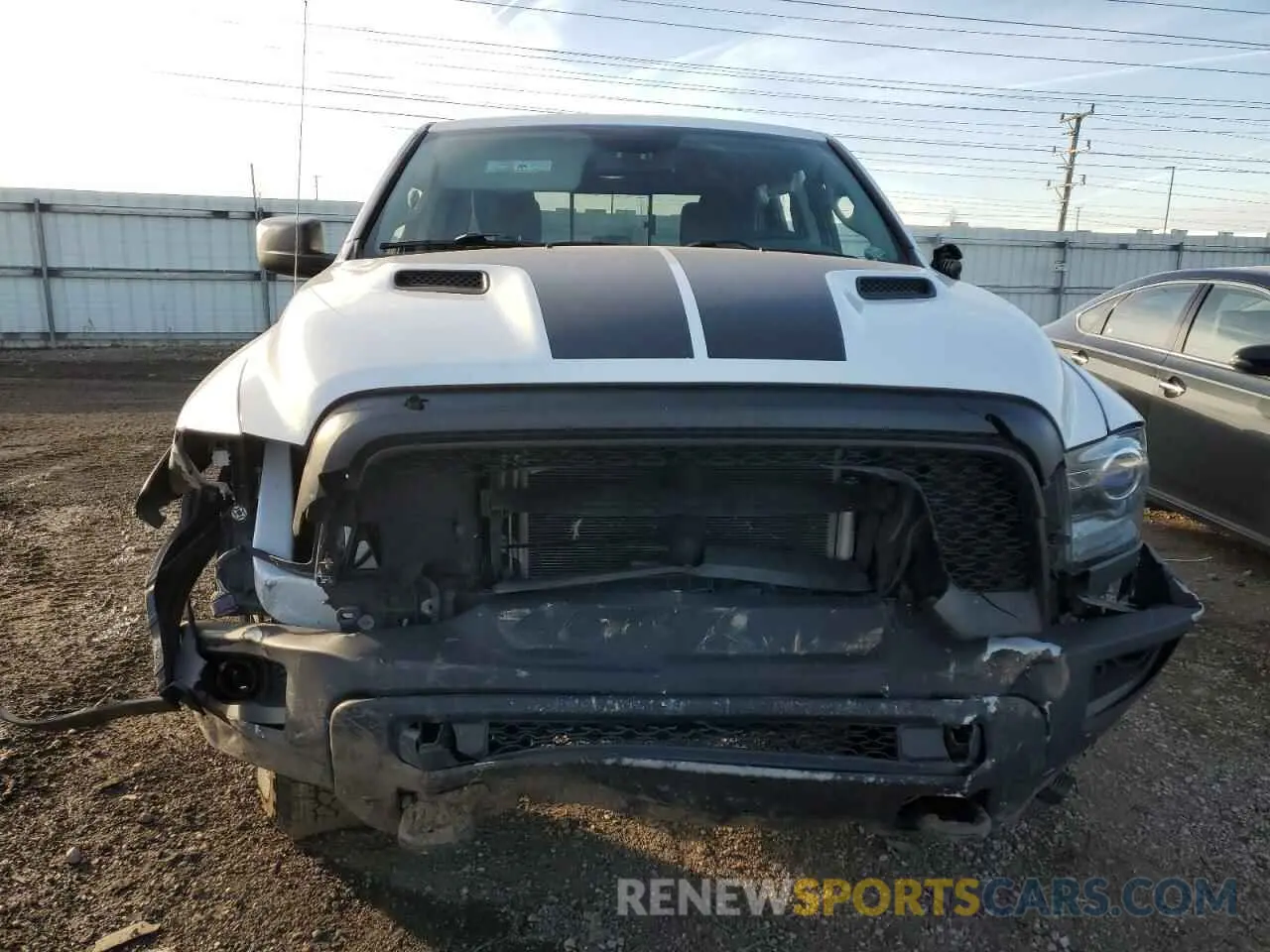 5 Photograph of a damaged car 1C6RR6LT2KS661372 RAM 1500 2019