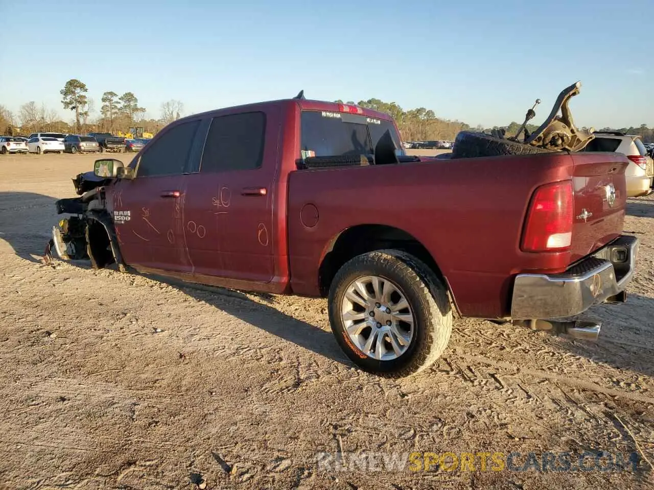 2 Фотография поврежденного автомобиля 1C6RR6LT4KS573777 RAM 1500 2019