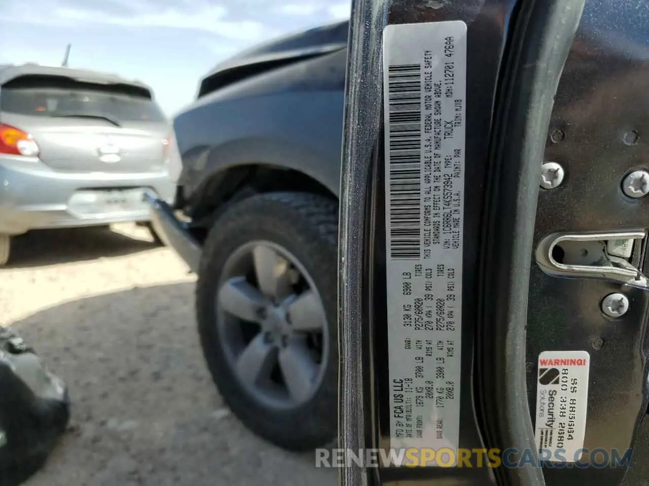12 Photograph of a damaged car 1C6RR6LT4KS573942 RAM 1500 2019