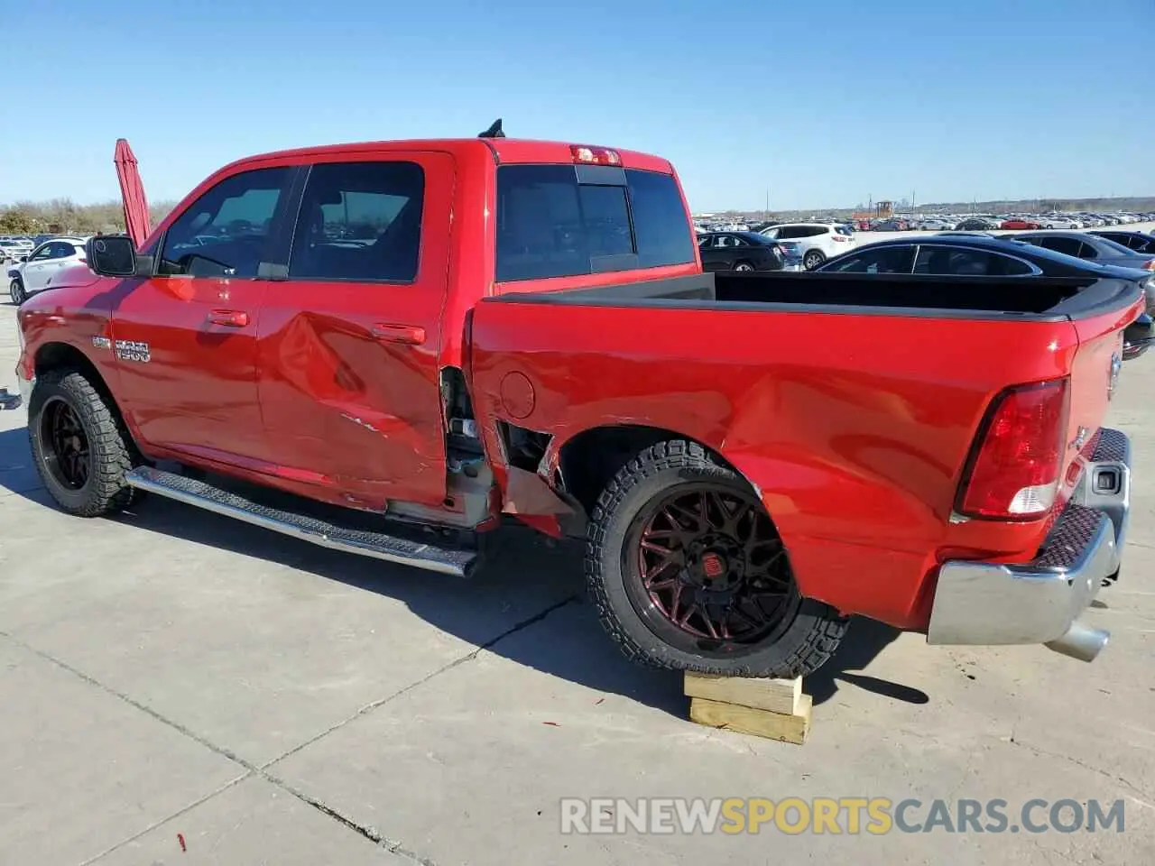 2 Photograph of a damaged car 1C6RR6LT6KS549528 RAM 1500 2019