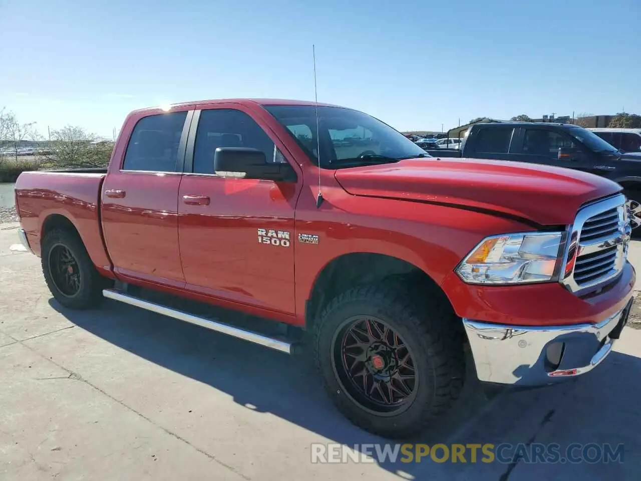 4 Photograph of a damaged car 1C6RR6LT6KS549528 RAM 1500 2019