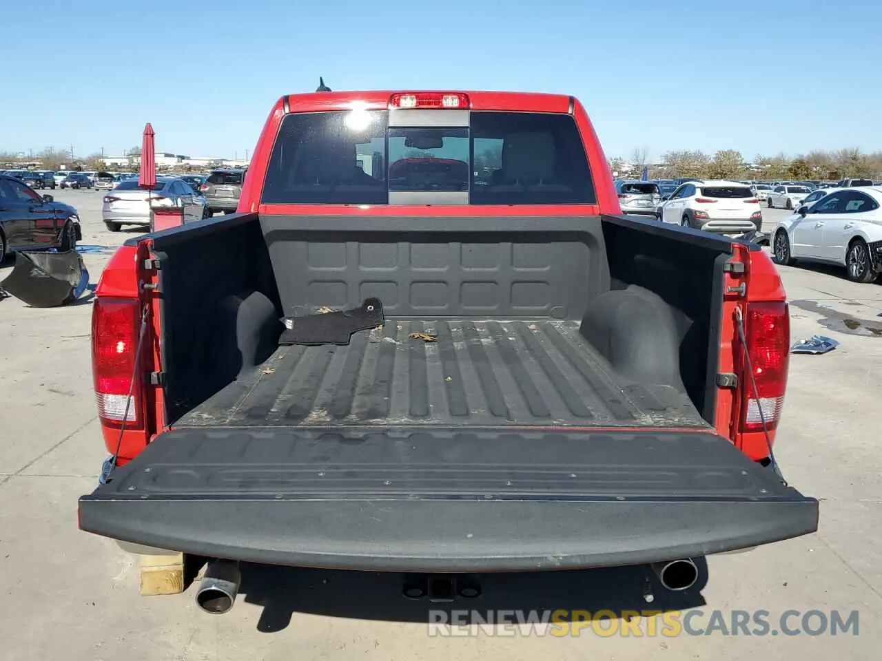 6 Photograph of a damaged car 1C6RR6LT6KS549528 RAM 1500 2019