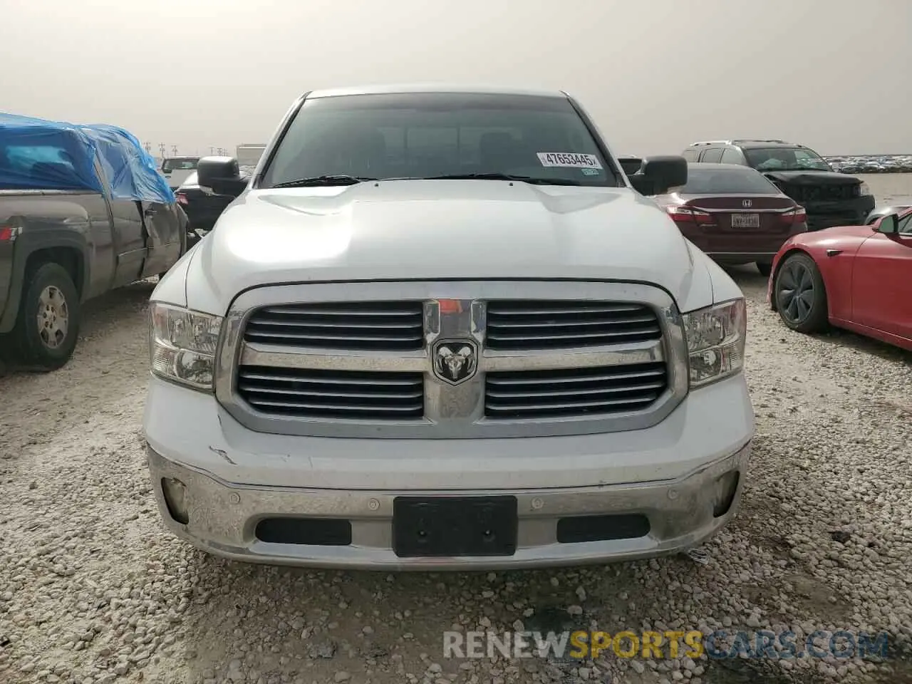 5 Photograph of a damaged car 1C6RR6LTXKS529489 RAM 1500 2019
