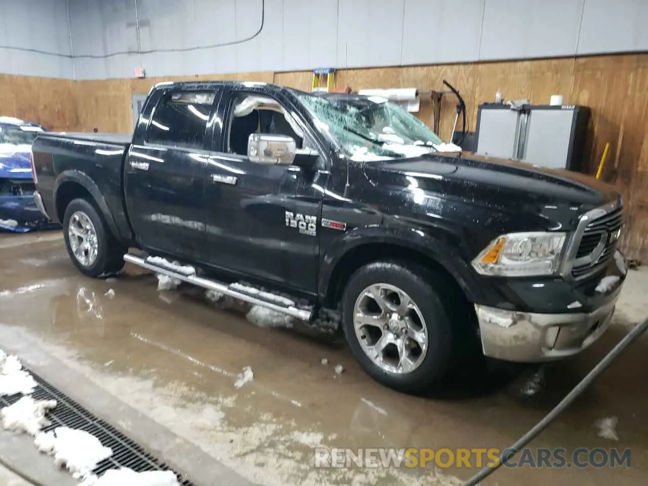 4 Фотография поврежденного автомобиля 1C6RR6NM7KS709602 RAM 1500 2019