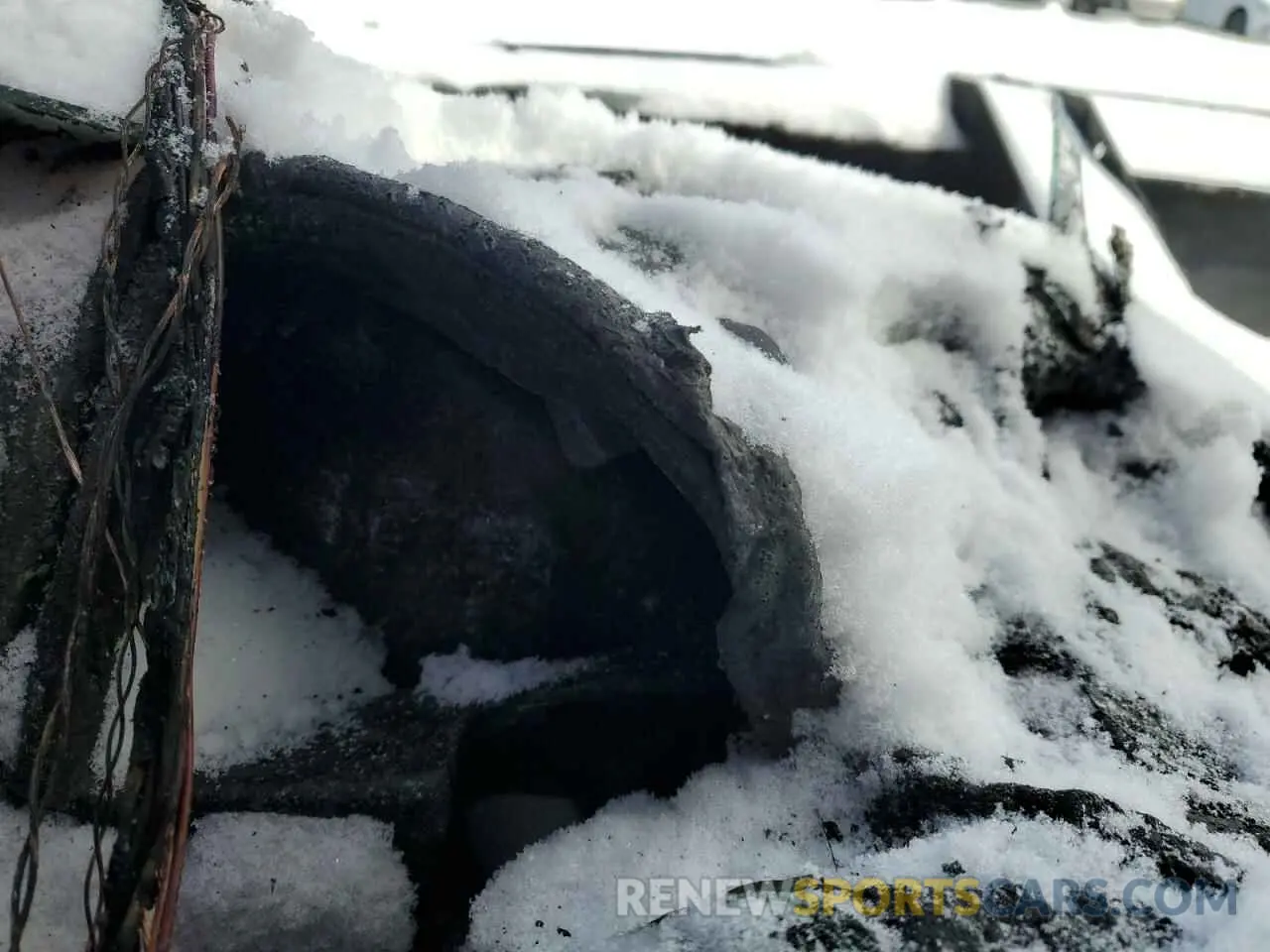 9 Photograph of a damaged car 1C6RR6TT0KS561691 RAM 1500 2019