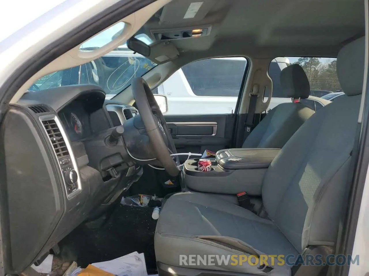 7 Photograph of a damaged car 1C6RR6TT2KS657581 RAM 1500 2019