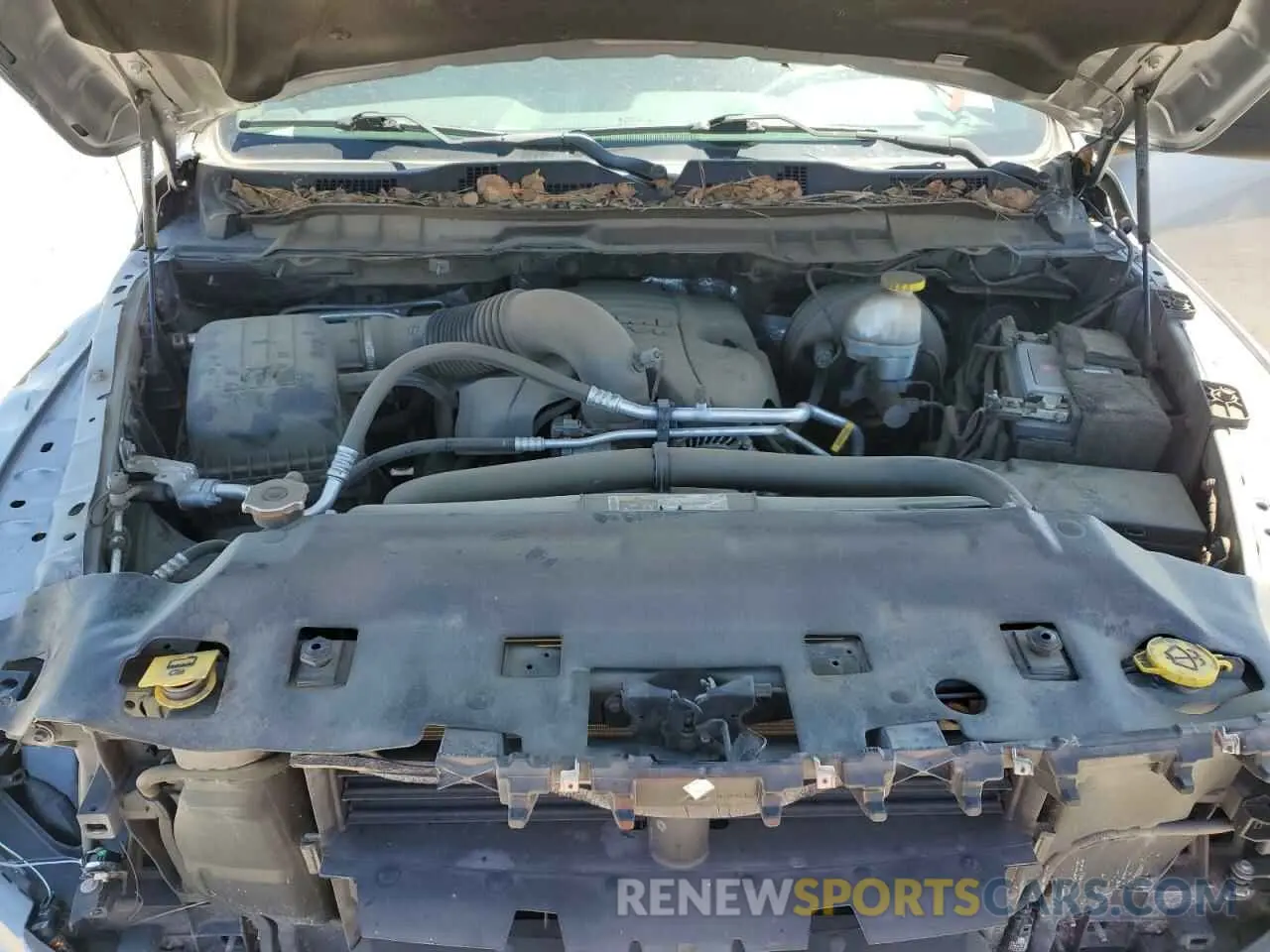 11 Photograph of a damaged car 1C6RR6TT8KS704743 RAM 1500 2019