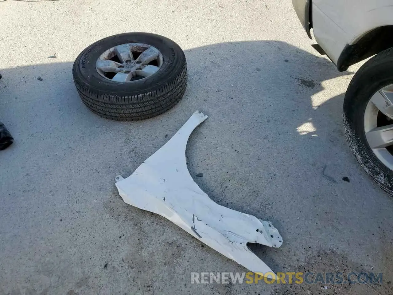 12 Фотография поврежденного автомобиля 1C6RR6TTXKS612775 RAM 1500 2019